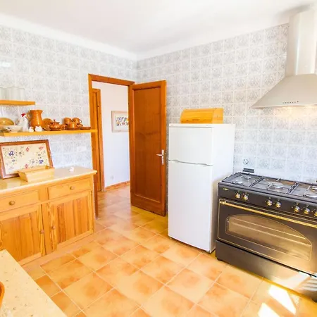 Cozy Chalet With Wifi And A / C Holiday home